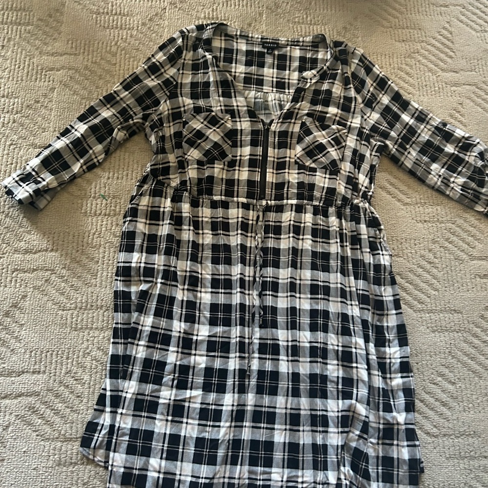 Torrid Black and Cream Plaid Top
